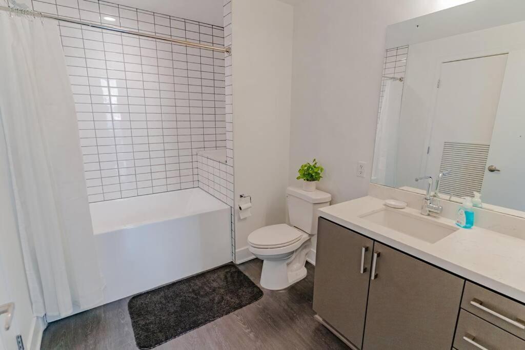 Downtown Paradise Escape With 2 Pools / Hot Tubs Apartment Los Angeles Ngoại thất bức ảnh