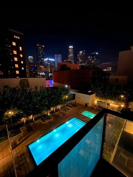 Downtown Paradise Escape With 2 Pools / Hot Tubs Apartment Los Angeles Ngoại thất bức ảnh